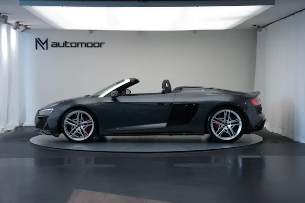 AUDI R8 Spyder performance S-Tronic *Carbon* *B&O*