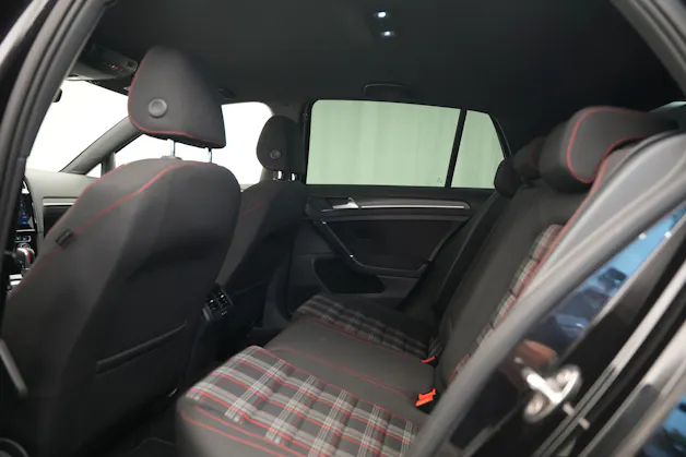 VW Golf 2.0 TSI GTI DSG *CH-Fahrzeug*