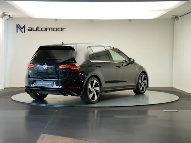 VW Golf 2.0 TSI GTI DSG *CH-Fahrzeug*