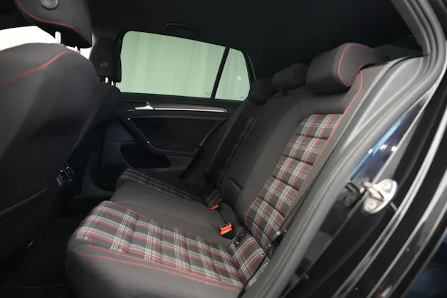 VW Golf 2.0 TSI GTI DSG *CH-Fahrzeug*