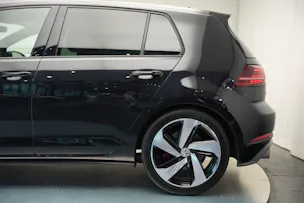 VW Golf 2.0 TSI GTI DSG *CH-Fahrzeug*