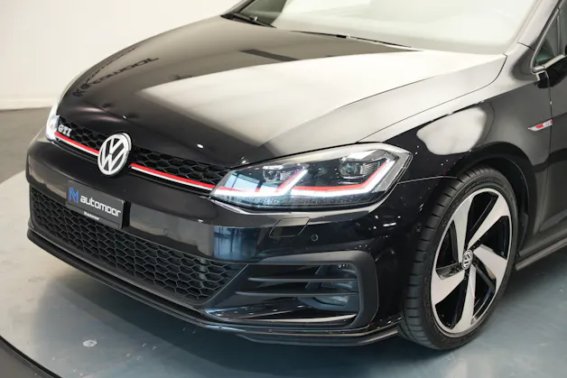 VW Golf 2.0 TSI GTI DSG *CH-Fahrzeug*
