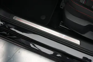 VW Golf 2.0 TSI GTI DSG *CH-Fahrzeug*