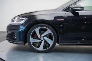 VW Golf 2.0 TSI GTI DSG *CH-Fahrzeug*