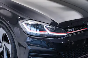 VW Golf 2.0 TSI GTI DSG *CH-Fahrzeug*
