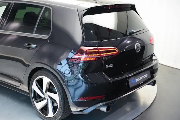 VW Golf 2.0 TSI GTI DSG *CH-Fahrzeug*