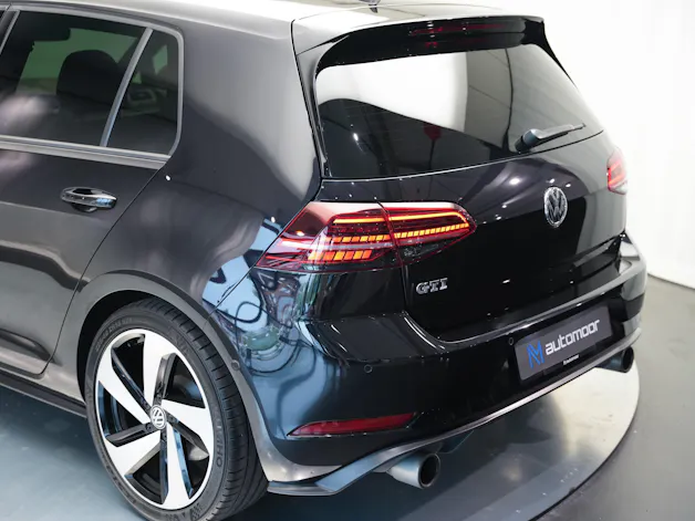 VW Golf 2.0 TSI GTI DSG *CH-Fahrzeug*
