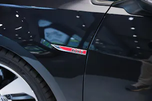 VW Golf 2.0 TSI GTI DSG *CH-Fahrzeug*