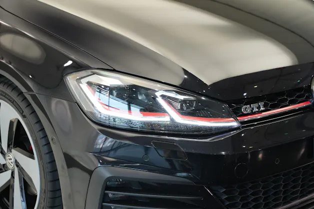 VW Golf 2.0 TSI GTI DSG *CH-Fahrzeug*