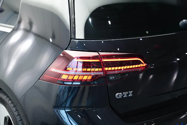 VW Golf 2.0 TSI GTI DSG *CH-Fahrzeug*