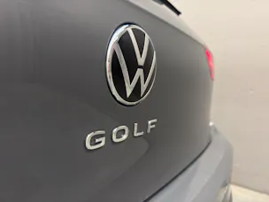 VW Golf VIII 2.0 TSI Style DSG