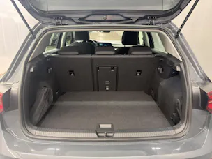VW Golf VIII 2.0 TSI Style DSG