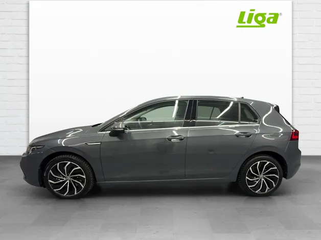 VW Golf VIII 2.0 TSI Style DSG