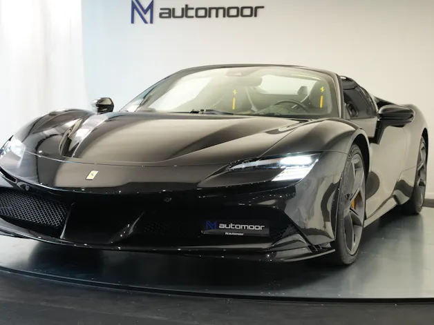 FERRARI SF90 Spider *CH-Fahrzeug* *Nero Daytona* *Carbon*
