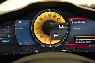FERRARI SF90 Spider *CH-Fahrzeug* *Nero Daytona* *Carbon*
