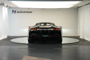 FERRARI SF90 Spider *CH-Fahrzeug* *Nero Daytona* *Carbon*
