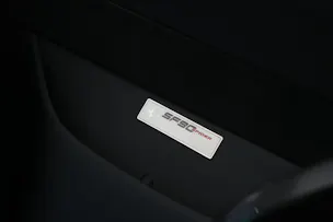 FERRARI SF90 Spider *CH-Fahrzeug* *Nero Daytona* *Carbon*