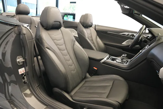 BMW M850i xDrive Steptronic Cabriolet *CH-Fahrzeug* *Dravitgrau* *B&W*