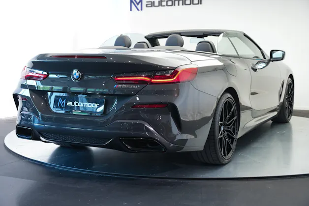 BMW M850i xDrive Steptronic Cabriolet *CH-Fahrzeug* *Dravitgrau* *B&W*