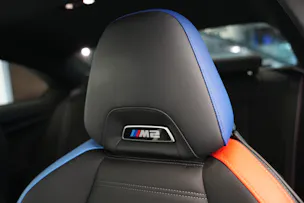 BMW M2 Steptronic *Carbondach* *Sportsitze*