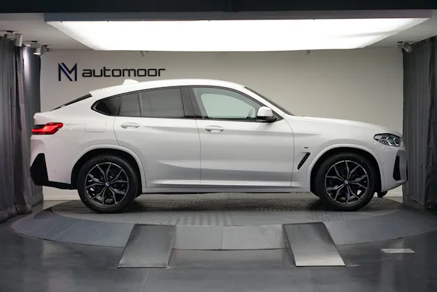 BMW X4 xDrive 48V 20d M Sport Steptronic