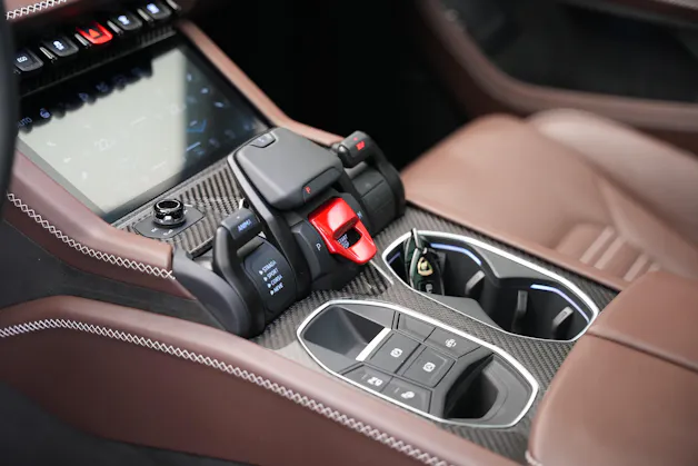 Lamborghini Urus SE *CH-Fahrzeug* *Traum-Konfiguration*