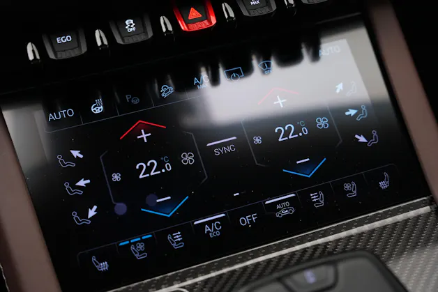 Lamborghini Urus SE *CH-Fahrzeug* *Traum-Konfiguration*