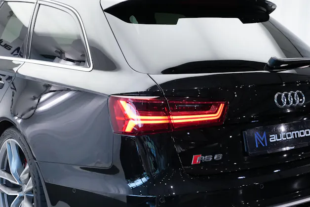 AUDI RS6 Avant 4.0 TFSI V8 quattro Tiptronic *Head-Up* *Dynamikpaket* *Sportauspuff*