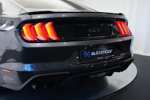 FORD Mustang Fastback 5.0 V8 GT Automat