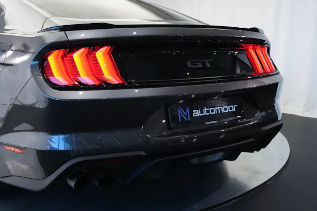FORD Mustang Fastback 5.0 V8 GT Automat