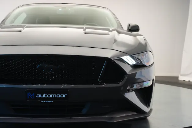 FORD Mustang Fastback 5.0 V8 GT Automat