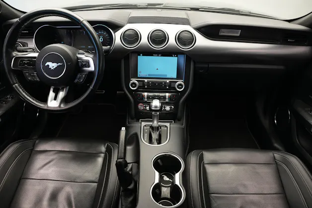 FORD Mustang Fastback 5.0 V8 GT Automat