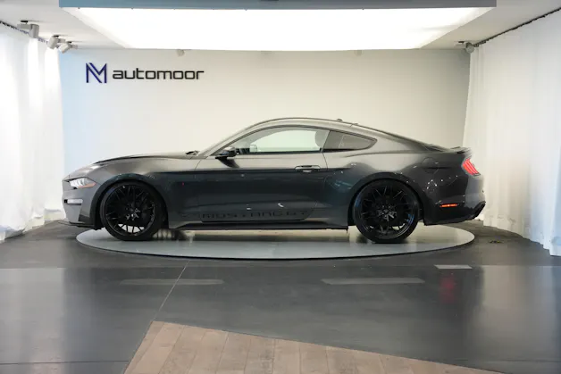 FORD Mustang Fastback 5.0 V8 GT Automat