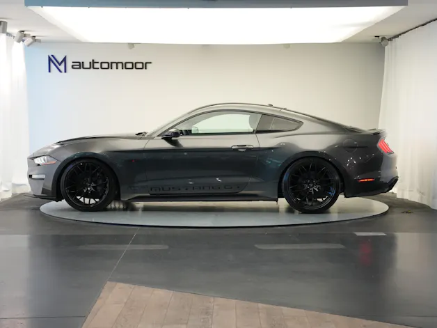 FORD Mustang Fastback 5.0 V8 GT Automat
