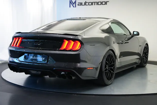 FORD Mustang Fastback 5.0 V8 GT Automat
