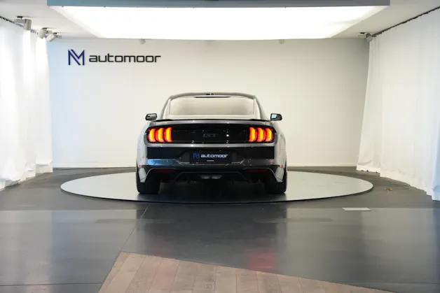 FORD Mustang Fastback 5.0 V8 GT Automat