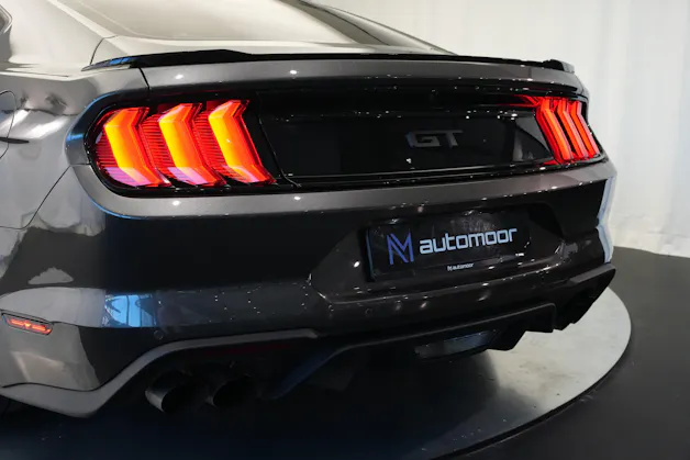 FORD Mustang Fastback 5.0 V8 GT Automat