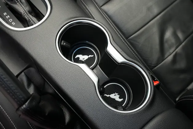 FORD Mustang Fastback 5.0 V8 GT Automat