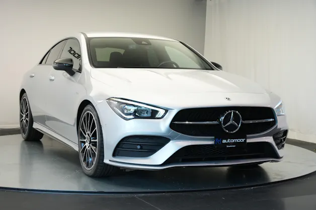MERCEDES-BENZ CLA 200 AMG Line 7G-DCT