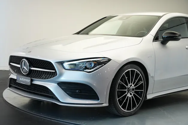 MERCEDES-BENZ CLA 200 AMG Line 7G-DCT