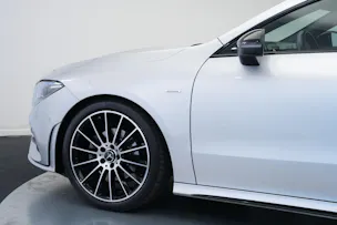 MERCEDES-BENZ CLA 200 AMG Line 7G-DCT