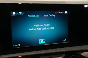 MERCEDES-BENZ CLA 200 AMG Line 7G-DCT
