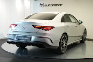 MERCEDES-BENZ CLA 200 AMG Line 7G-DCT