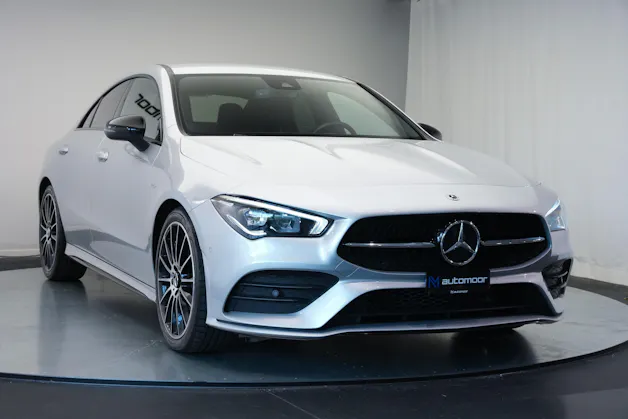 MERCEDES-BENZ CLA 200 AMG Line 7G-DCT
