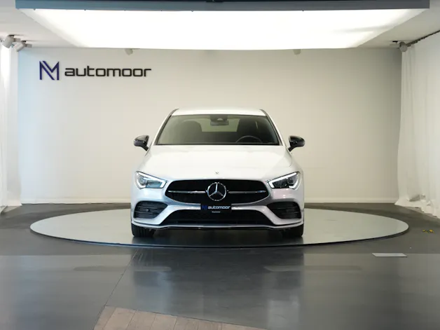 MERCEDES-BENZ CLA 200 AMG Line 7G-DCT
