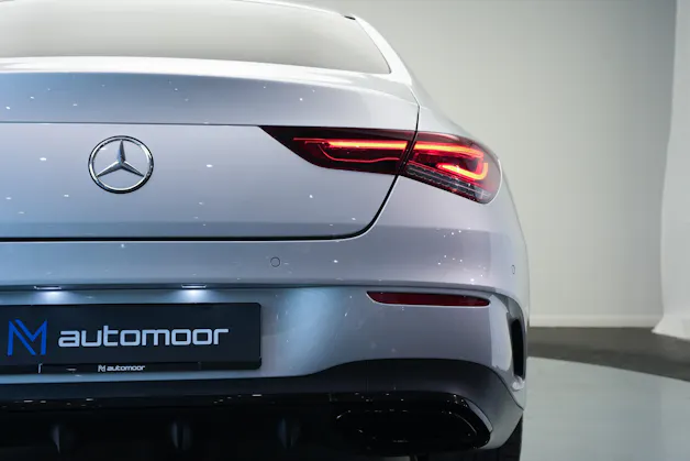 MERCEDES-BENZ CLA 200 AMG Line 7G-DCT
