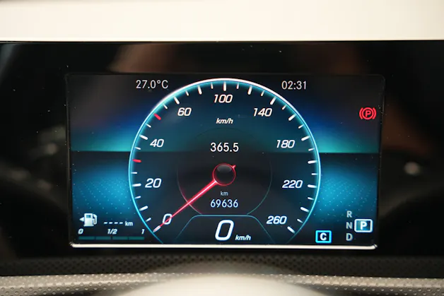 MERCEDES-BENZ CLA 200 AMG Line 7G-DCT