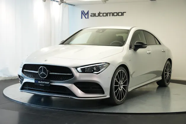 MERCEDES-BENZ CLA 200 AMG Line 7G-DCT