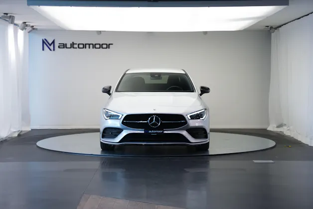 MERCEDES-BENZ CLA 200 AMG Line 7G-DCT