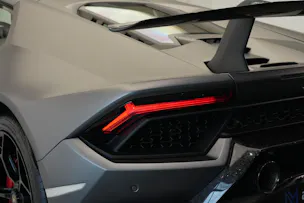 Lamborghini Huracan LP640-4 Coupé Performante DCT *grigio titans* *Sensonum*